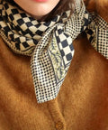 Foulard grand format Damier Encre - La Quincaillerie Remoise