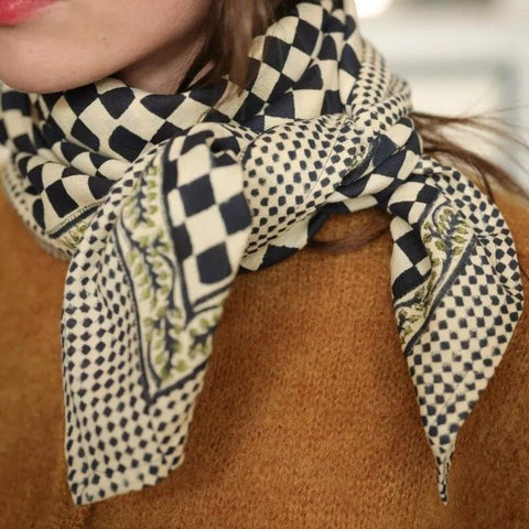 Foulard grand format Damier Encre - La Quincaillerie Remoise